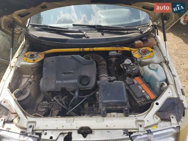 Сірий ВАЗ 2110, об'ємом двигуна 1.6 л та пробігом 50 тис. км за 1900 $, фото 12 на Automoto.ua