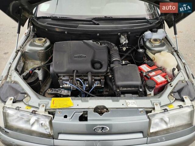 Серый ВАЗ 2110, объемом двигателя 1.6 л и пробегом 88 тыс. км за 2345 $, фото 15 на Automoto.ua