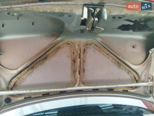 Серый ВАЗ 2110, объемом двигателя 1.6 л и пробегом 155 тыс. км за 2200 $, фото 6 на Automoto.ua