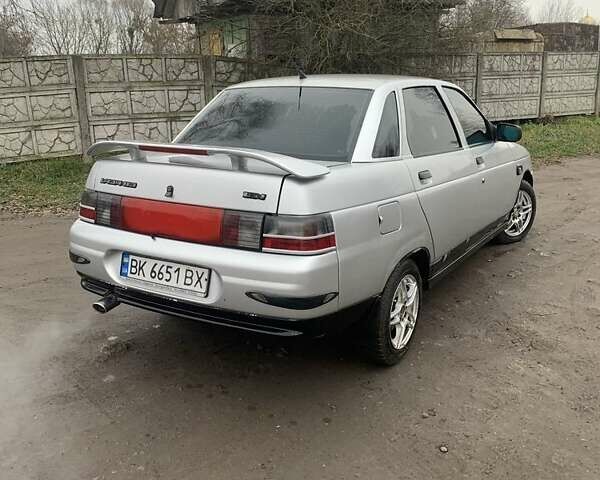 Сірий ВАЗ 2110, об'ємом двигуна 1.6 л та пробігом 202 тис. км за 1550 $, фото 1 на Automoto.ua