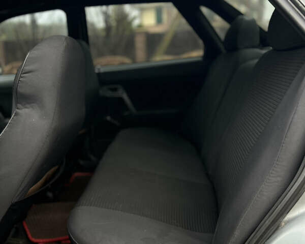 Серый ВАЗ 2110, объемом двигателя 1.6 л и пробегом 193 тыс. км за 1750 $, фото 10 на Automoto.ua