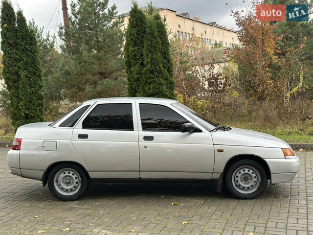 Серый ВАЗ 2110, объемом двигателя 1.6 л и пробегом 220 тыс. км за 1850 $, фото 3 на Automoto.ua