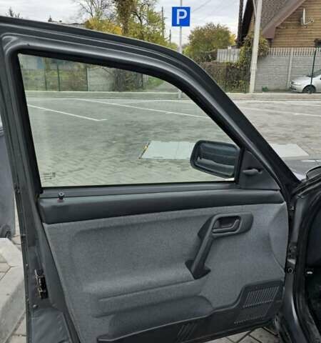 Серый ВАЗ 2110, объемом двигателя 1.6 л и пробегом 50 тыс. км за 3300 $, фото 9 на Automoto.ua