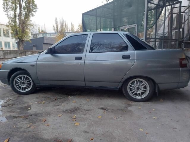 Серый ВАЗ 2110, объемом двигателя 1.6 л и пробегом 187 тыс. км за 2400 $, фото 1 на Automoto.ua