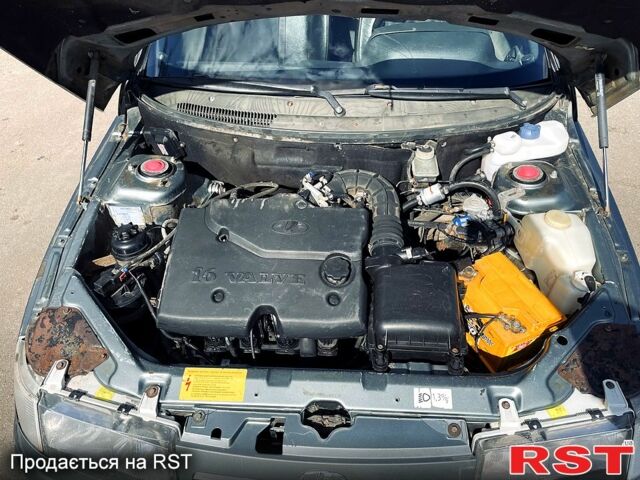 Серый ВАЗ 2110, объемом двигателя 1.6 л и пробегом 165 тыс. км за 1699 $, фото 6 на Automoto.ua