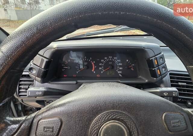 Серый ВАЗ 2110, объемом двигателя 1.6 л и пробегом 270 тыс. км за 1300 $, фото 7 на Automoto.ua