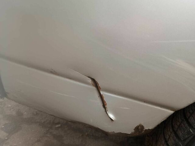 Сірий ВАЗ 2110, об'ємом двигуна 1.6 л та пробігом 230 тис. км за 1500 $, фото 14 на Automoto.ua