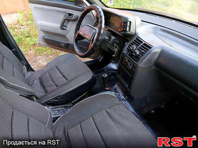 Серый ВАЗ 2110, объемом двигателя 1.6 л и пробегом 136 тыс. км за 1500 $, фото 5 на Automoto.ua