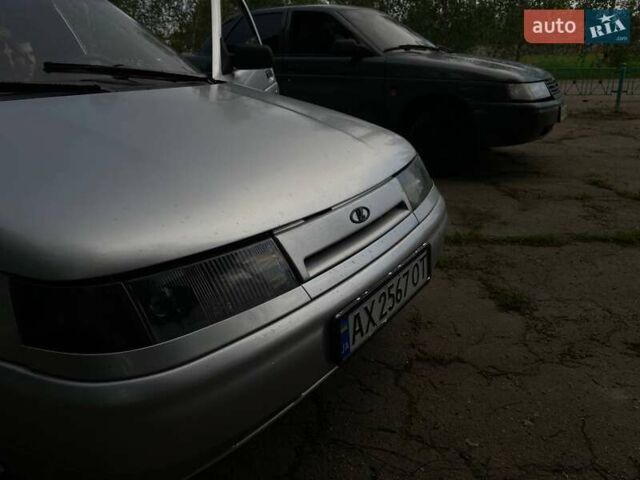 Серый ВАЗ 2110, объемом двигателя 1.6 л и пробегом 266 тыс. км за 2700 $, фото 2 на Automoto.ua