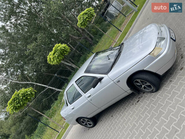 Серый ВАЗ 2110, объемом двигателя 1.6 л и пробегом 250 тыс. км за 1650 $, фото 5 на Automoto.ua