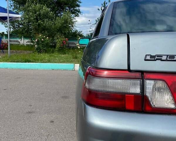 Серый ВАЗ 2110, объемом двигателя 1.6 л и пробегом 310 тыс. км за 1400 $, фото 1 на Automoto.ua