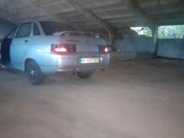 Серый ВАЗ 2110, объемом двигателя 1.6 л и пробегом 231 тыс. км за 1800 $, фото 4 на Automoto.ua