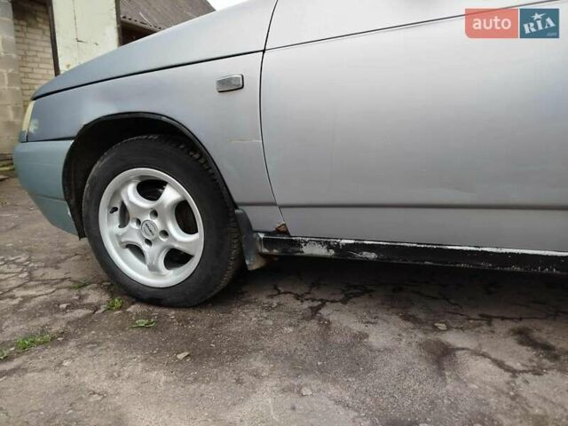 Серый ВАЗ 2110, объемом двигателя 1.6 л и пробегом 295 тыс. км за 1200 $, фото 13 на Automoto.ua