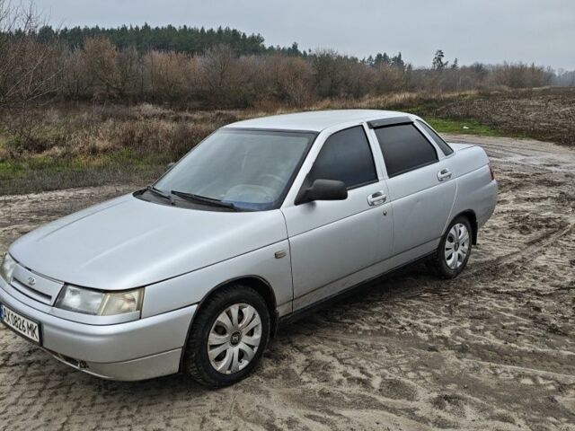 Серый ВАЗ 2110, объемом двигателя 1.6 л и пробегом 245 тыс. км за 2000 $, фото 1 на Automoto.ua