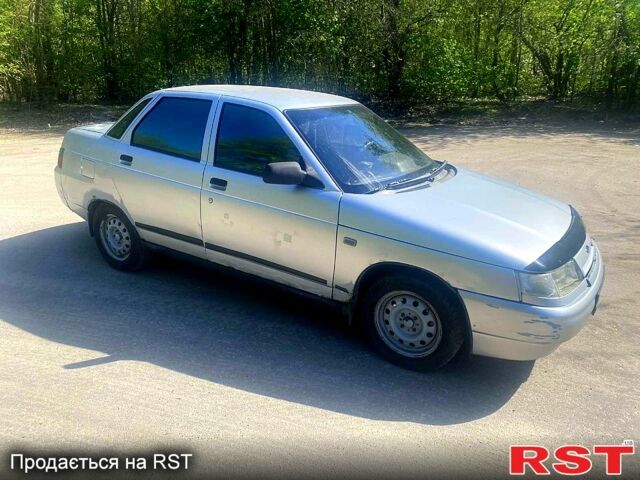 Серый ВАЗ 2110, объемом двигателя 1.6 л и пробегом 200 тыс. км за 1200 $, фото 3 на Automoto.ua