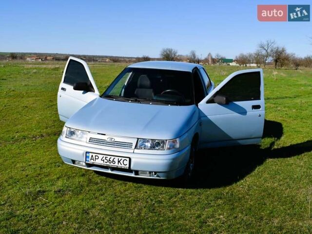 Серый ВАЗ 2110, объемом двигателя 1.6 л и пробегом 190 тыс. км за 2200 $, фото 1 на Automoto.ua