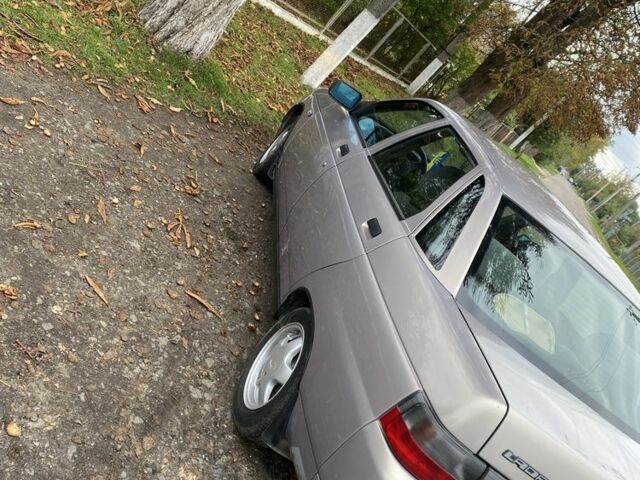 Сірий ВАЗ 2110, об'ємом двигуна 1.6 л та пробігом 70 тис. км за 1950 $, фото 2 на Automoto.ua