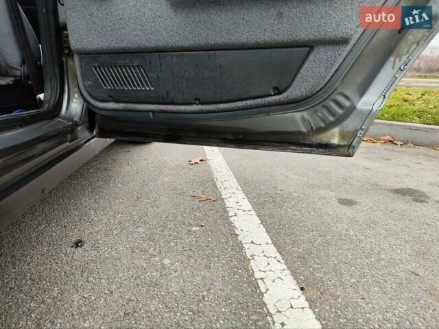 Серый ВАЗ 2110, объемом двигателя 1.6 л и пробегом 88 тыс. км за 2345 $, фото 10 на Automoto.ua