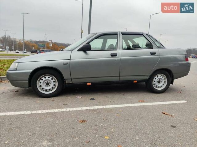 Серый ВАЗ 2110, объемом двигателя 1.6 л и пробегом 88 тыс. км за 2345 $, фото 2 на Automoto.ua