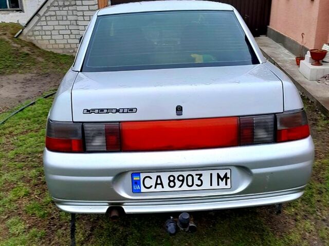 Серый ВАЗ 2110, объемом двигателя 1.6 л и пробегом 222 тыс. км за 2000 $, фото 3 на Automoto.ua