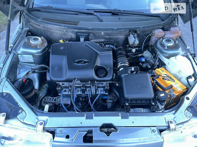 Сірий ВАЗ 2110, об'ємом двигуна 1.6 л та пробігом 114 тис. км за 3300 $, фото 36 на Automoto.ua