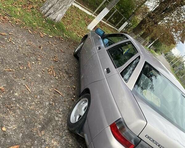 Сірий ВАЗ 2110, об'ємом двигуна 1.6 л та пробігом 70 тис. км за 1950 $, фото 1 на Automoto.ua