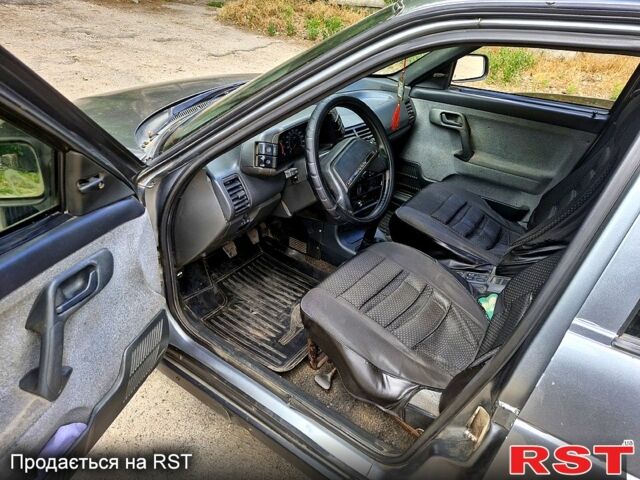 Сірий ВАЗ 2110, об'ємом двигуна 1.6 л та пробігом 271 тис. км за 1500 $, фото 7 на Automoto.ua