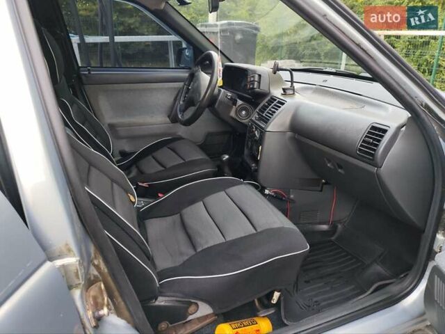 Серый ВАЗ 2110, объемом двигателя 1.6 л и пробегом 192 тыс. км за 2300 $, фото 8 на Automoto.ua