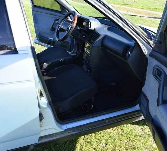 Серый ВАЗ 2110, объемом двигателя 1.6 л и пробегом 190 тыс. км за 2200 $, фото 14 на Automoto.ua