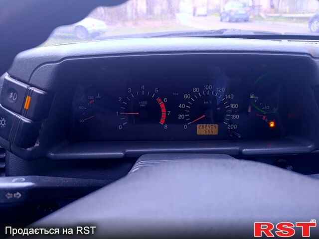 Серый ВАЗ 2110, объемом двигателя 16 л и пробегом 290 тыс. км за 2100 $, фото 5 на Automoto.ua