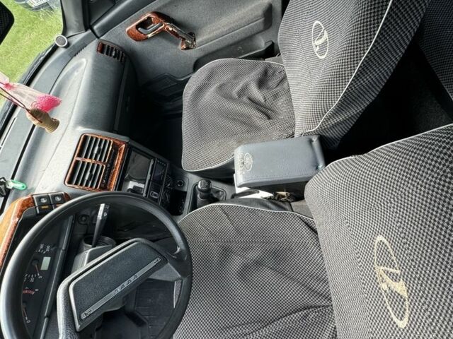 Серый ВАЗ 2110, объемом двигателя 0 л и пробегом 3 тыс. км за 1100 $, фото 2 на Automoto.ua