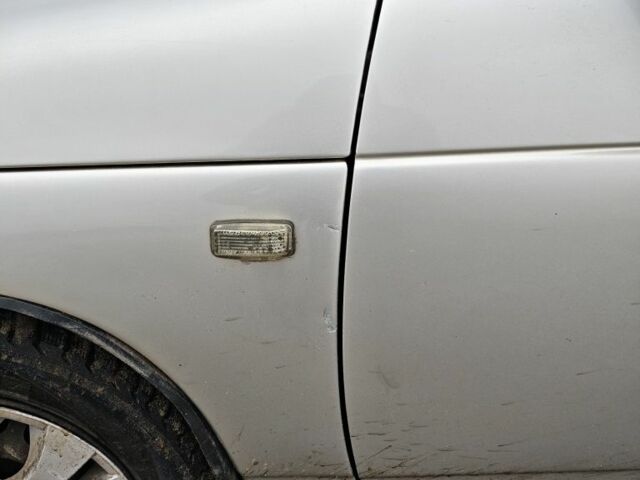 Серый ВАЗ 2110, объемом двигателя 1.6 л и пробегом 245 тыс. км за 2000 $, фото 5 на Automoto.ua