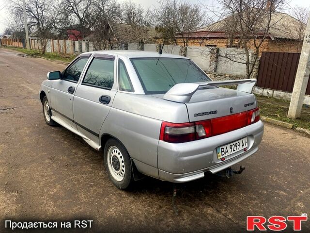 Серый ВАЗ 2110, объемом двигателя 1.6 л и пробегом 200 тыс. км за 2050 $, фото 6 на Automoto.ua
