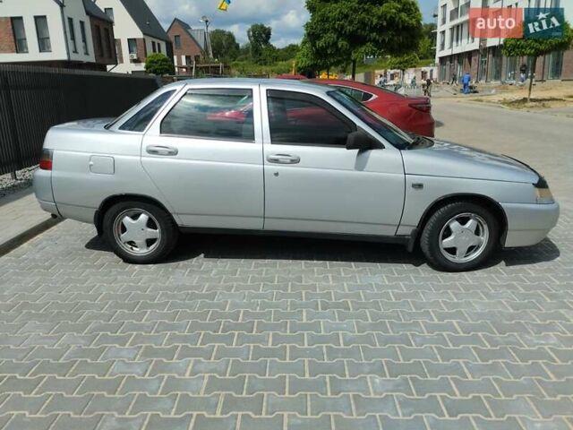 Сірий ВАЗ 2110, об'ємом двигуна 1.6 л та пробігом 223 тис. км за 2500 $, фото 4 на Automoto.ua
