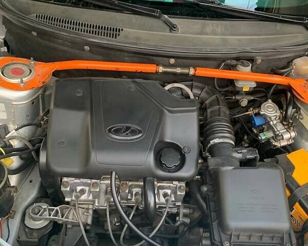 Сірий ВАЗ 2110, об'ємом двигуна 1.6 л та пробігом 177 тис. км за 2500 $, фото 9 на Automoto.ua