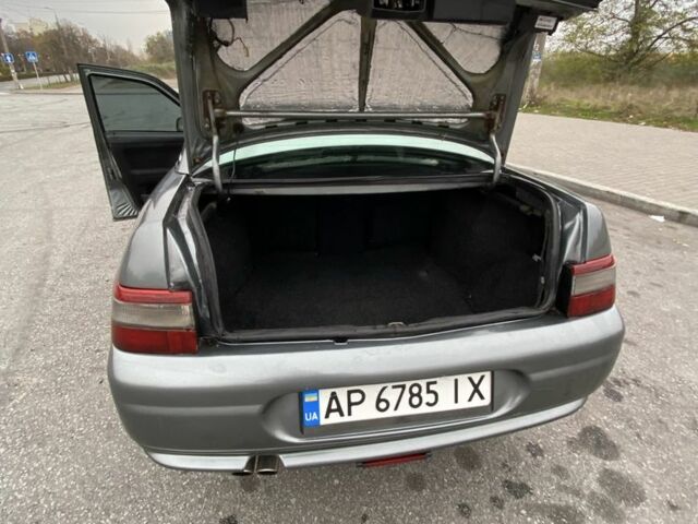 Сірий ВАЗ 2110, об'ємом двигуна 1.6 л та пробігом 193 тис. км за 2400 $, фото 15 на Automoto.ua