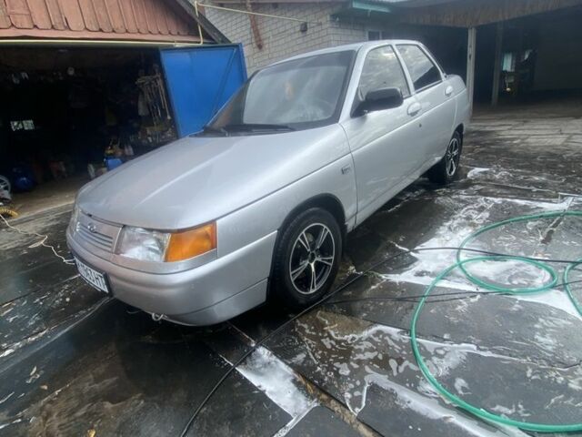 Сірий ВАЗ 2110, об'ємом двигуна 1.6 л та пробігом 2 тис. км за 2380 $, фото 3 на Automoto.ua