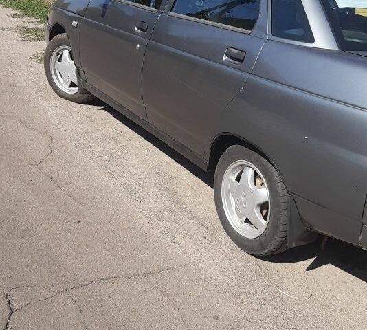 Серый ВАЗ 2110, объемом двигателя 1.6 л и пробегом 198 тыс. км за 2300 $, фото 6 на Automoto.ua