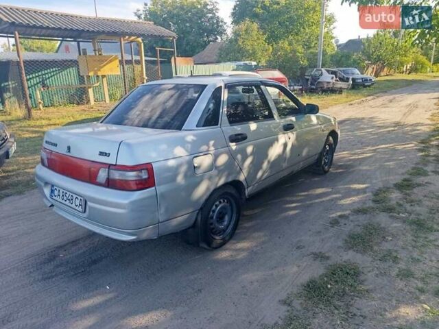 Серый ВАЗ 2110, объемом двигателя 1.6 л и пробегом 212 тыс. км за 1550 $, фото 6 на Automoto.ua