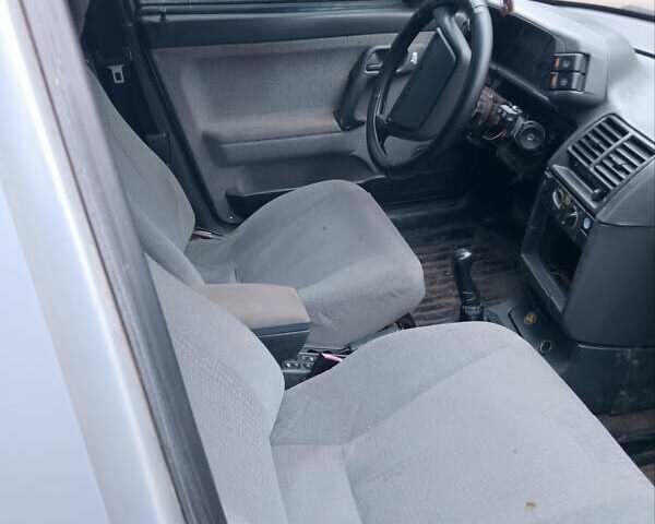 Сірий ВАЗ 2110, об'ємом двигуна 1.6 л та пробігом 302 тис. км за 1800 $, фото 1 на Automoto.ua