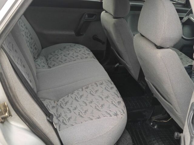 Серый ВАЗ 2110, объемом двигателя 1.6 л и пробегом 174 тыс. км за 1400 $, фото 6 на Automoto.ua