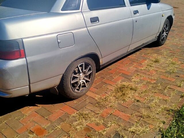 Серый ВАЗ 2110, объемом двигателя 1.6 л и пробегом 0 тыс. км за 1100 $, фото 1 на Automoto.ua