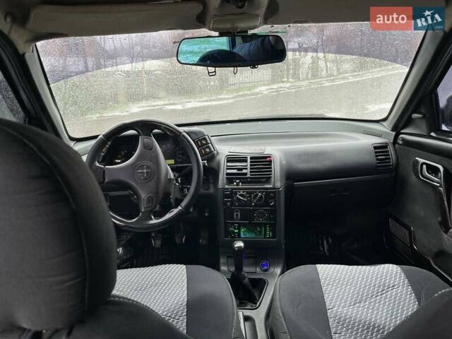 Серый ВАЗ 2110, объемом двигателя 1.6 л и пробегом 160 тыс. км за 2050 $, фото 8 на Automoto.ua