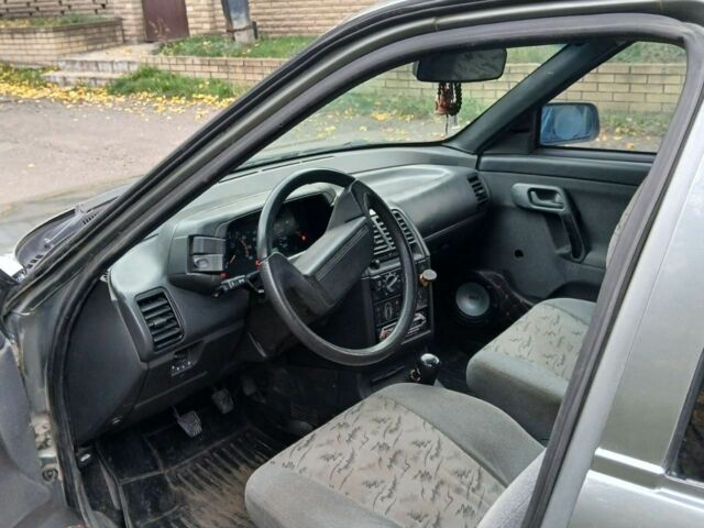 ВАЗ 2110 2007 в Краматорске на Automoto.ua Серый ВАЗ 2110, объемом двигателя 1.6 л и пробегом 250 тыс. км за 1561 $, фото 7 на Automoto.ua