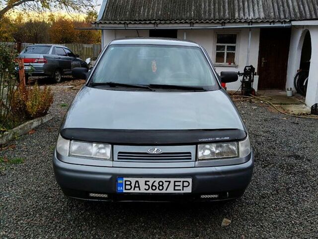 ВАЗ 2110 2007 в Новомиргороде на Automoto.ua Серый ВАЗ 2110, объемом двигателя 1.6 л и пробегом 181 тыс. км за 2550 $, фото 1 на Automoto.ua