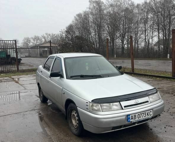Серый ВАЗ 2110, объемом двигателя 1.6 л и пробегом 215 тыс. км за 1500 $, фото 2 на Automoto.ua