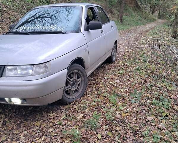 Серый ВАЗ 2110, объемом двигателя 1.6 л и пробегом 300 тыс. км за 1700 $, фото 5 на Automoto.ua