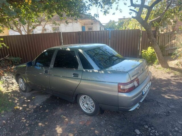 Серый ВАЗ 2110, объемом двигателя 1.6 л и пробегом 187 тыс. км за 2400 $, фото 2 на Automoto.ua