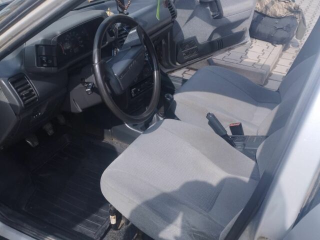 Сірий ВАЗ 2110, об'ємом двигуна 1.6 л та пробігом 210 тис. км за 1800 $, фото 9 на Automoto.ua