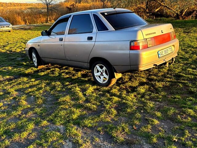 Серый ВАЗ 2110, объемом двигателя 1.6 л и пробегом 220 тыс. км за 1700 $, фото 9 на Automoto.ua